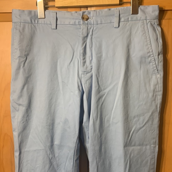 Vineyard Vines (32”x34”) - Picture 3 of 13